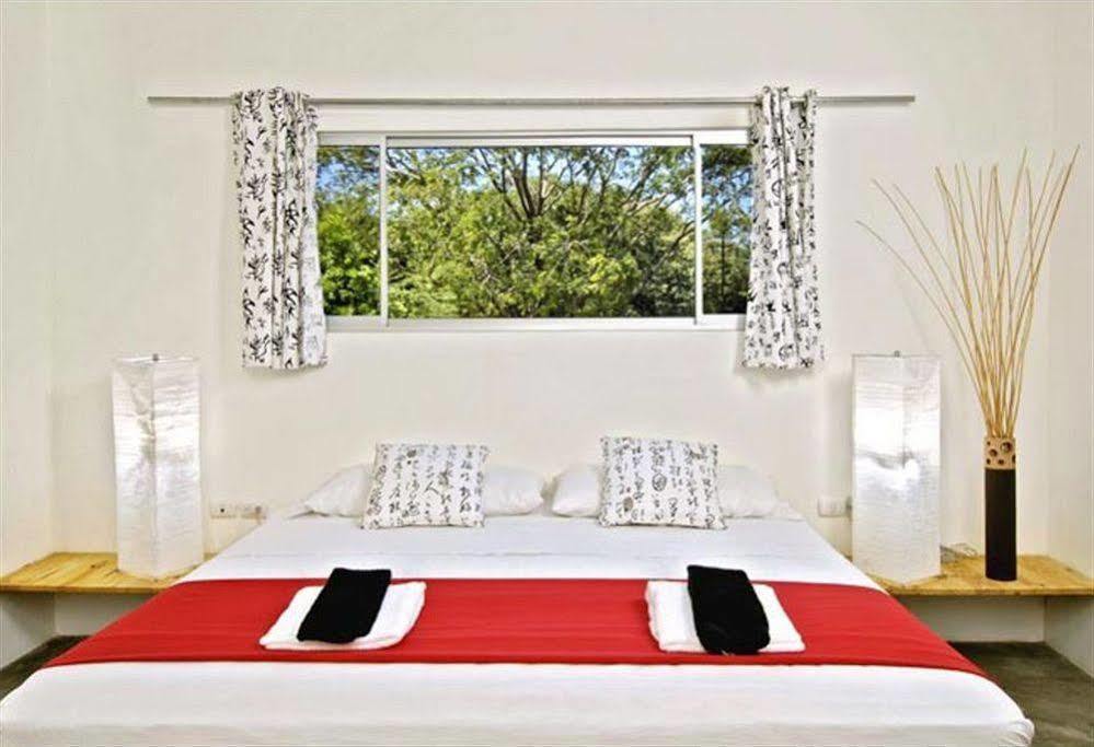 15 Love Bed & Breakfast Tamarindo Bagian luar foto